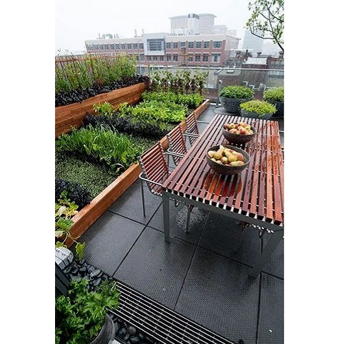 روف گاردن دماوند